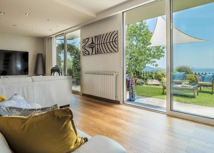 Willa Il Ciliegio Sul 6, Emma Massarosa