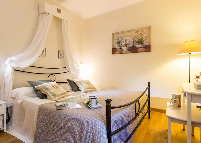 Willa Il Ciliegio Sul 6, Emma Massarosa